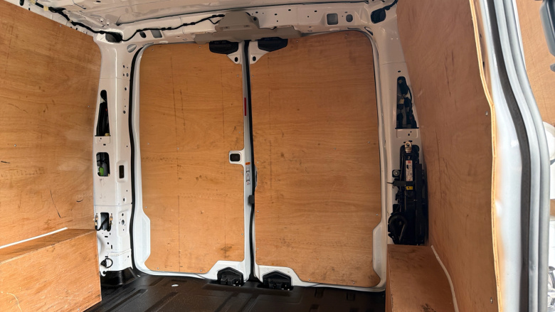 Ford Transit Custom 280 L1 Diesel Fwd 2.0 EcoBlue 136ps H1 Van Limited